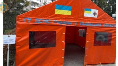 На Львівщині встановлено намети для тимчасових пунктів прийому хворих