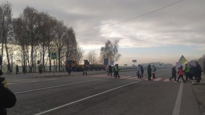 На Львівщині закінчився протест медиків на трасі "Київ – Чоп" (ВІДЕО)