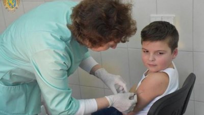 З початку кампанії на Львівщині вакцинацинували від кору понад дві тисячі дітей