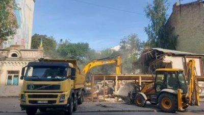 Кличко прокоментував знесення 200-річного будинку у Києві