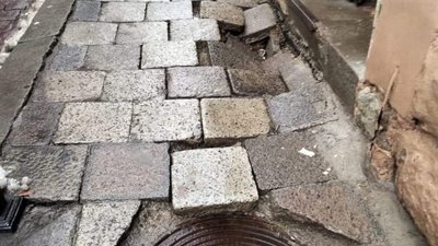 Депутати Львівської міськради мали б висловити недовіру Садовому, - активіст