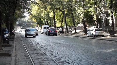 Садового закликають опублікувати проект ремонту вулиці Степана Бандери
