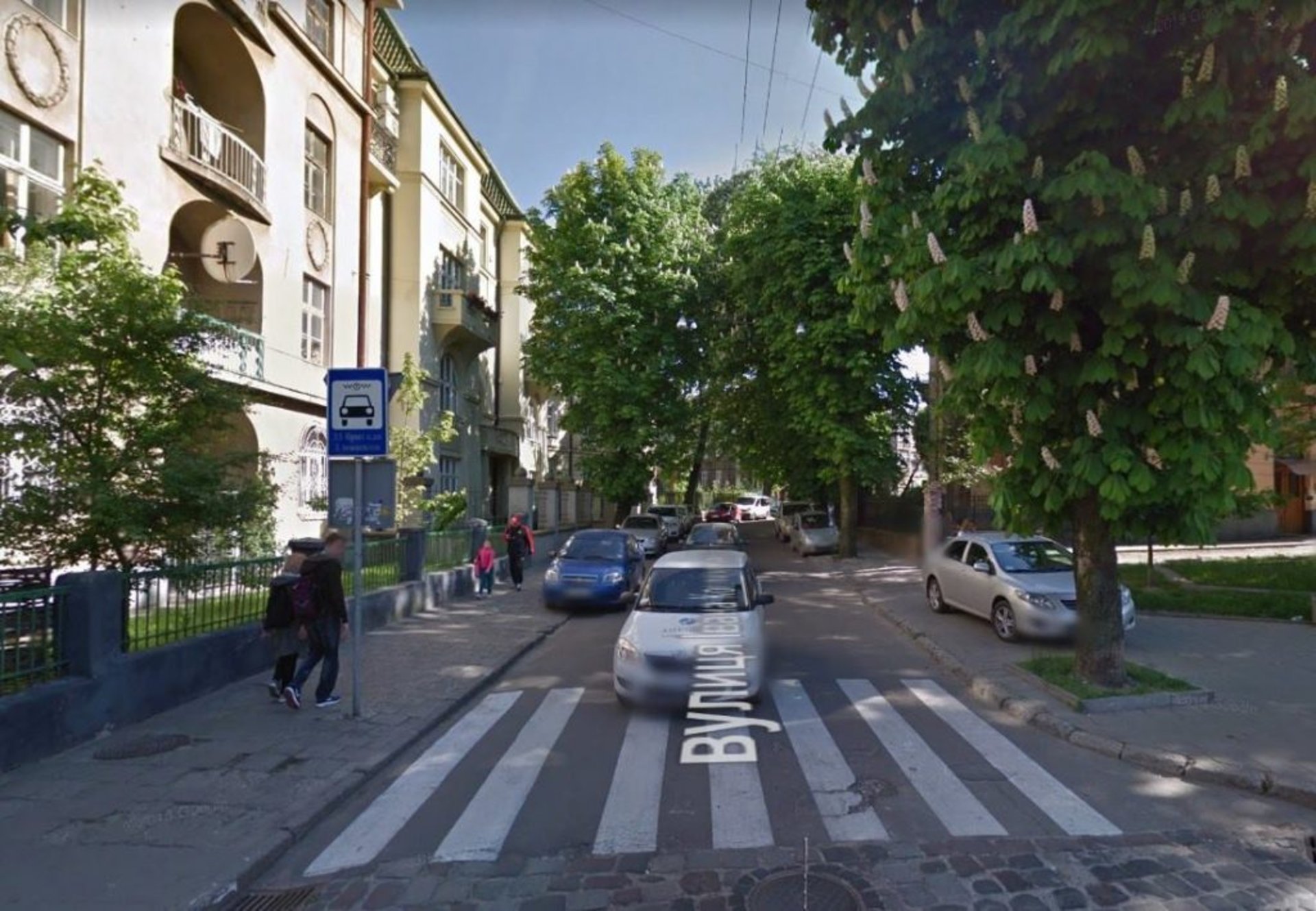 У Львові на вул. Котляревського змінять рух у протилежний напрямок. Фото: ГО "Зручне Місто"