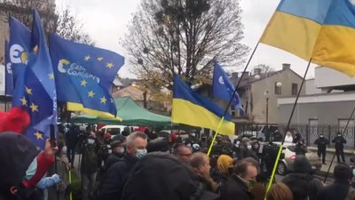 У Львові на суд над Фединою та Звіробій знову не впустили журналістів