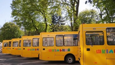 На Львівщині громади отримали останню партію «Школяриків»