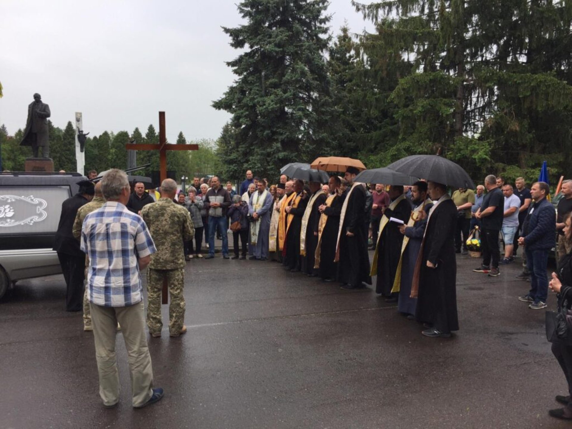 На Львівщині попрощались з 23-річним воїном Юліаном Юзефовичем