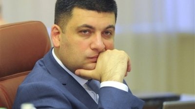 Гройсман обіцяє вчителям більшу зарплату вже у січні