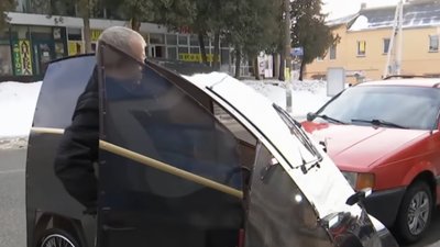 На Львівщині пенсіонер сконструював електромобіль, який проїжджає 120 км. без зарядки (ВІДЕО)