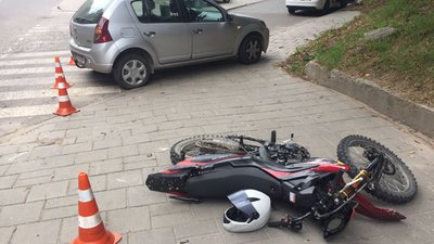 У Львові на Городоцькій травмувався мотоцикліст (ВІДЕО)