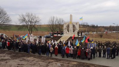На Львівщині відкрили Меморіал «Героям Вовчухівської офензиви»