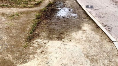 У Львові комунальники забули облаштувати прохід для людей (ФОТО)