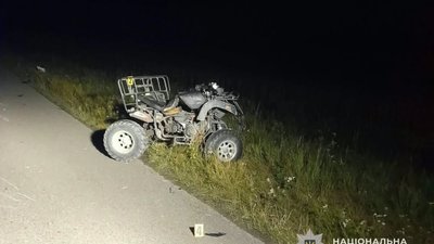 На Львівщині 16-річний водій мотоцикла Kovi JNR 250 влетів у дерево і загинув