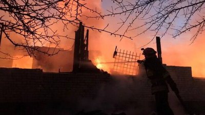 На Яворівському полігоні виникла пожежа у військових наметах