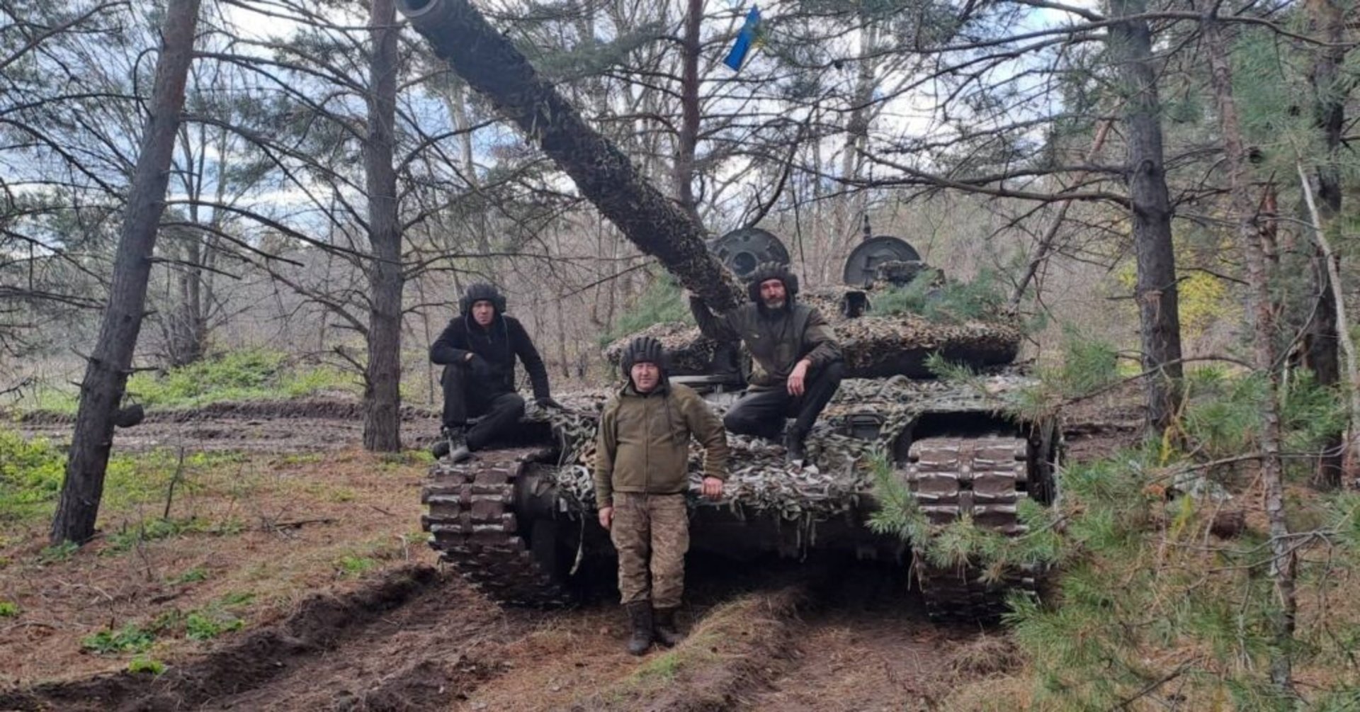 Воїни львівської ТрО розповіли, як завдяки російським дронам затрофеїли ворожі танки