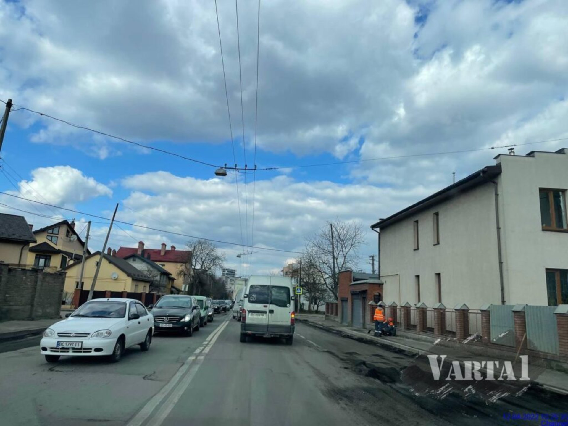 У Львові на вулиці Тунельній ускладнений рух транспорту