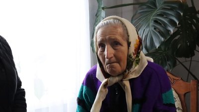 На Львівщині довгожительку привітали зі святом