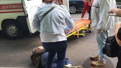 У Львові жінка на автомобілі збила чоловіка (ФОТО)