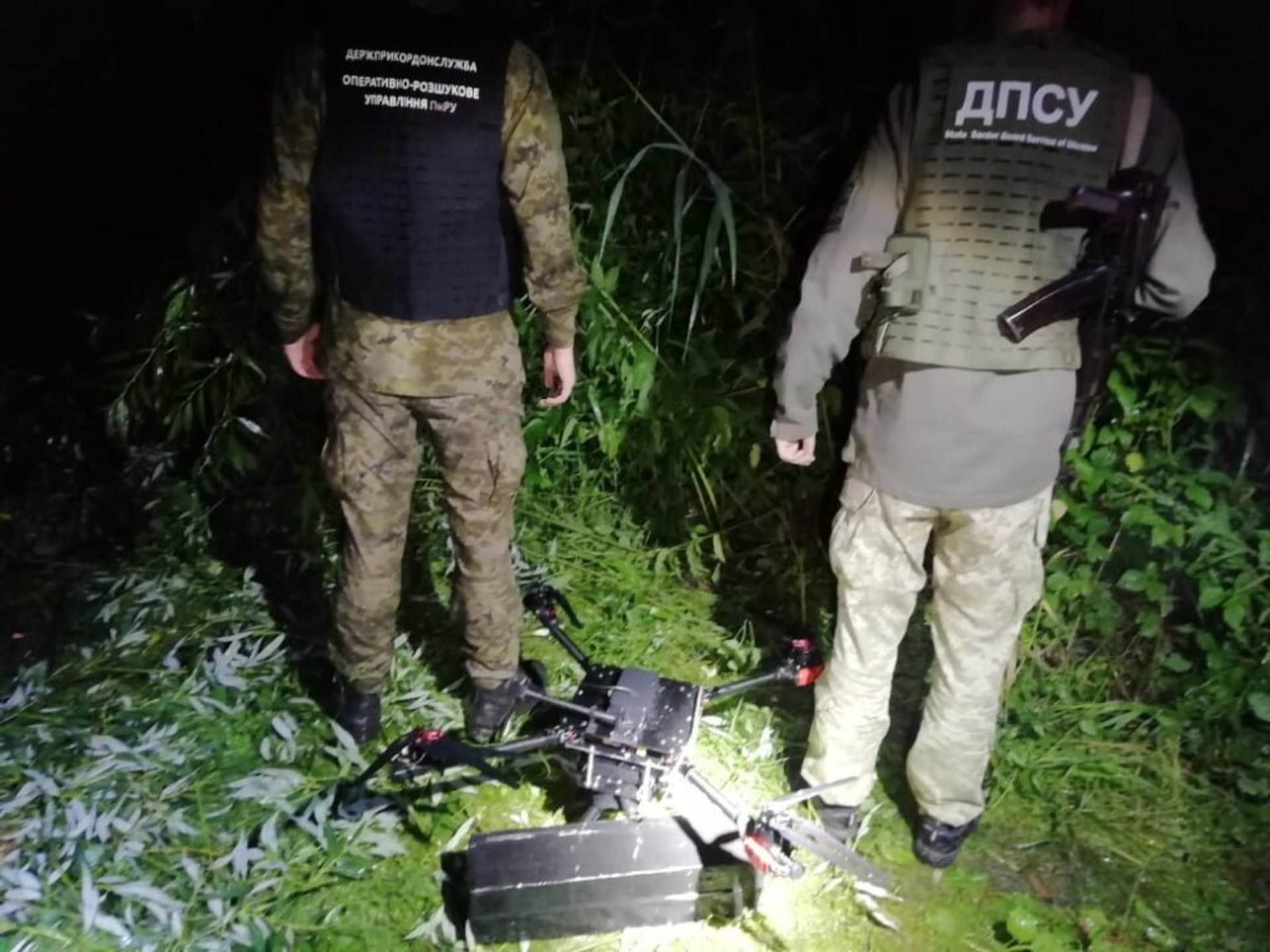 Дрон-кур’єр з сигаретами до кордону з Польщею не долетів