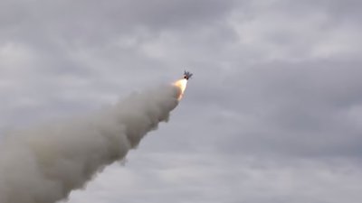 У Маріуполі українські військові збили ворожий літак