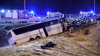 У Польщі потрапив в аварію автобус з українцями: одна людина загинула, п'ятеро госпіталізовано (ФОТО, ВІДЕО)