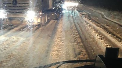 На Львівщині перекурило трасу на Івано-Франківськ (ФОТО)