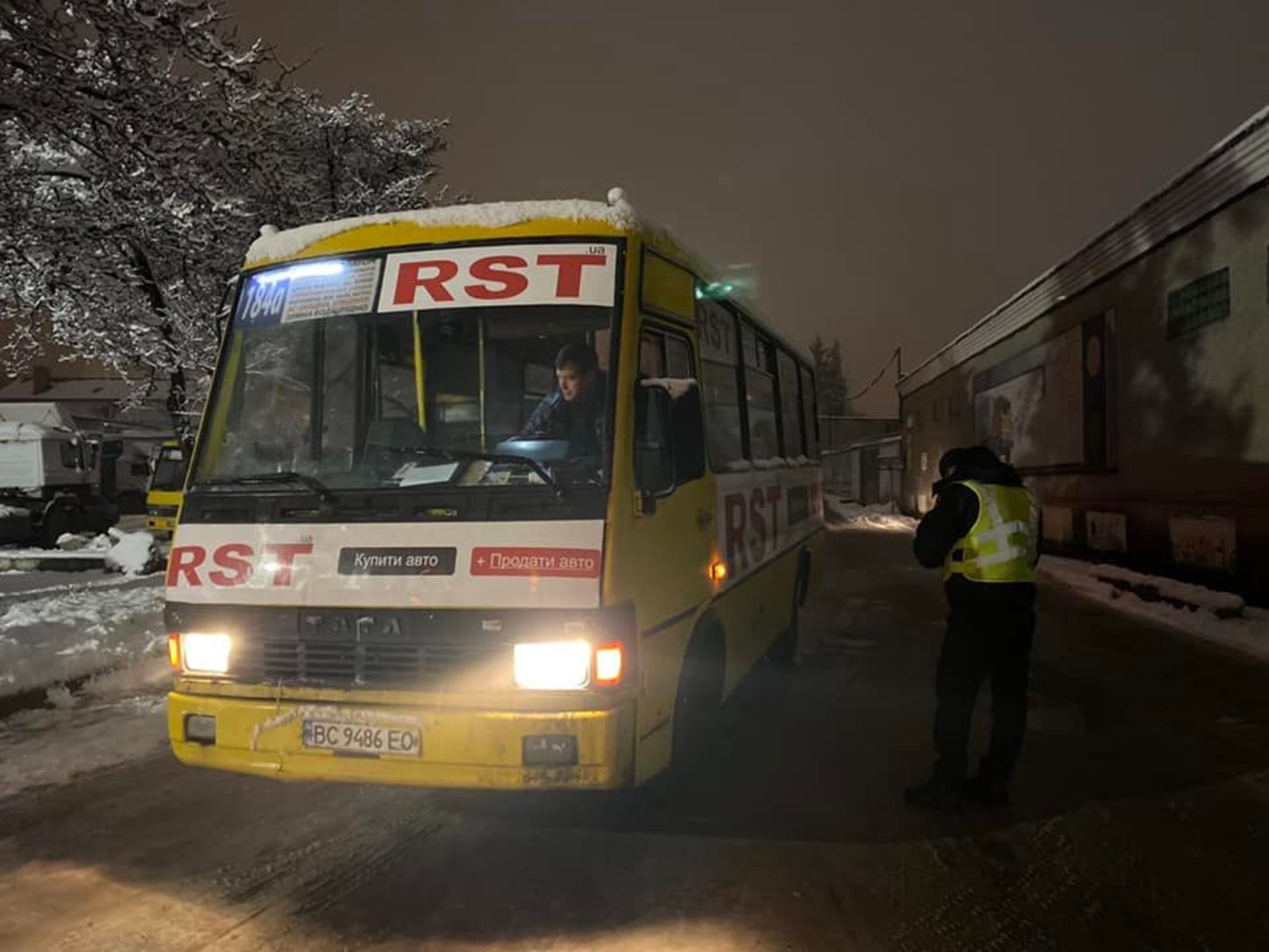 У Львові перевірили роботу перевізника "Успіх БМ", фото управління транспорту ЛОДА
