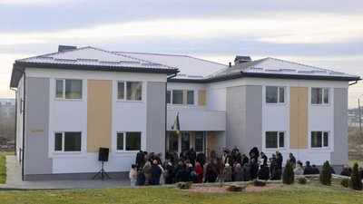 У Дрогобичі збудували каркасний будинок для переселенців