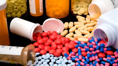 Чи можуть аптеки продавати ліки без рецепта під час воєнного стану – відповідь МОЗ