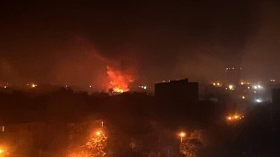 Бавовна на Луганщині: вибух на складі та підрив ворожих казарм
