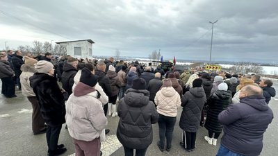 Герой Василь Левко на щиті повернувся до рідного Доброгостова