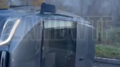 На Львівщині перекинувся бус із причепом (ВІДЕО)