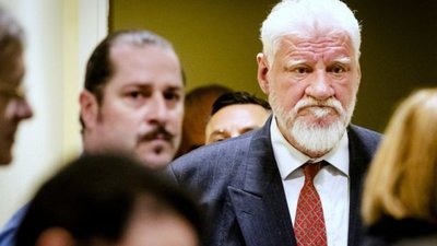 Хорватський генерал, який випив отруту у Гаазі, помер
