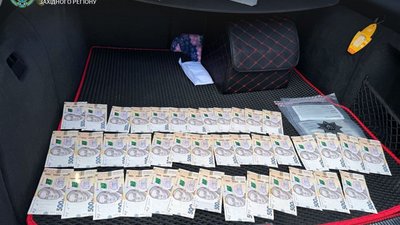 На Львівщині викрили спосіб виїзду чоловіків на свободу