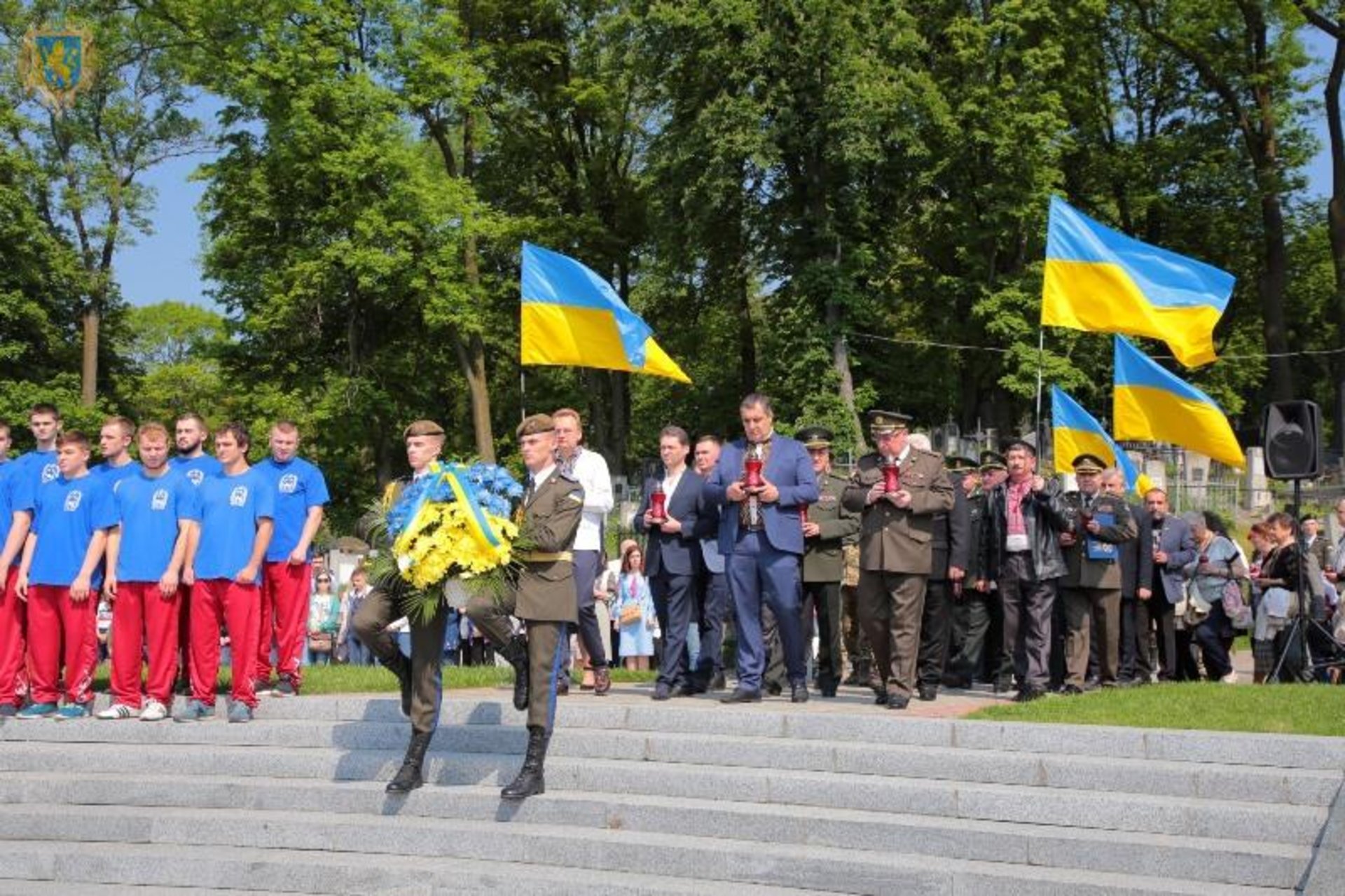 Львівщина вшановує своїх Героїв – на Личаківському кладовищі відбулись пам’ятні заходи