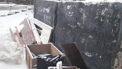 У Львові не вивозять сміття (ФОТО)