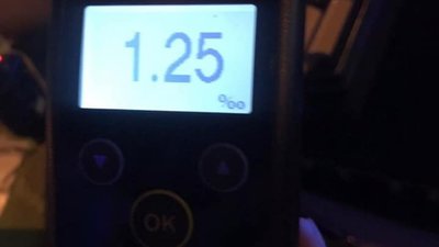 У Львові чоловік під наркотою влетів у трамвай (ВІДЕО)