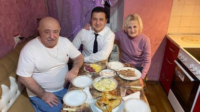 Житель Кривого Рогу погрожував підірвати квартиру батьків Зеленського через маленьку пенсію