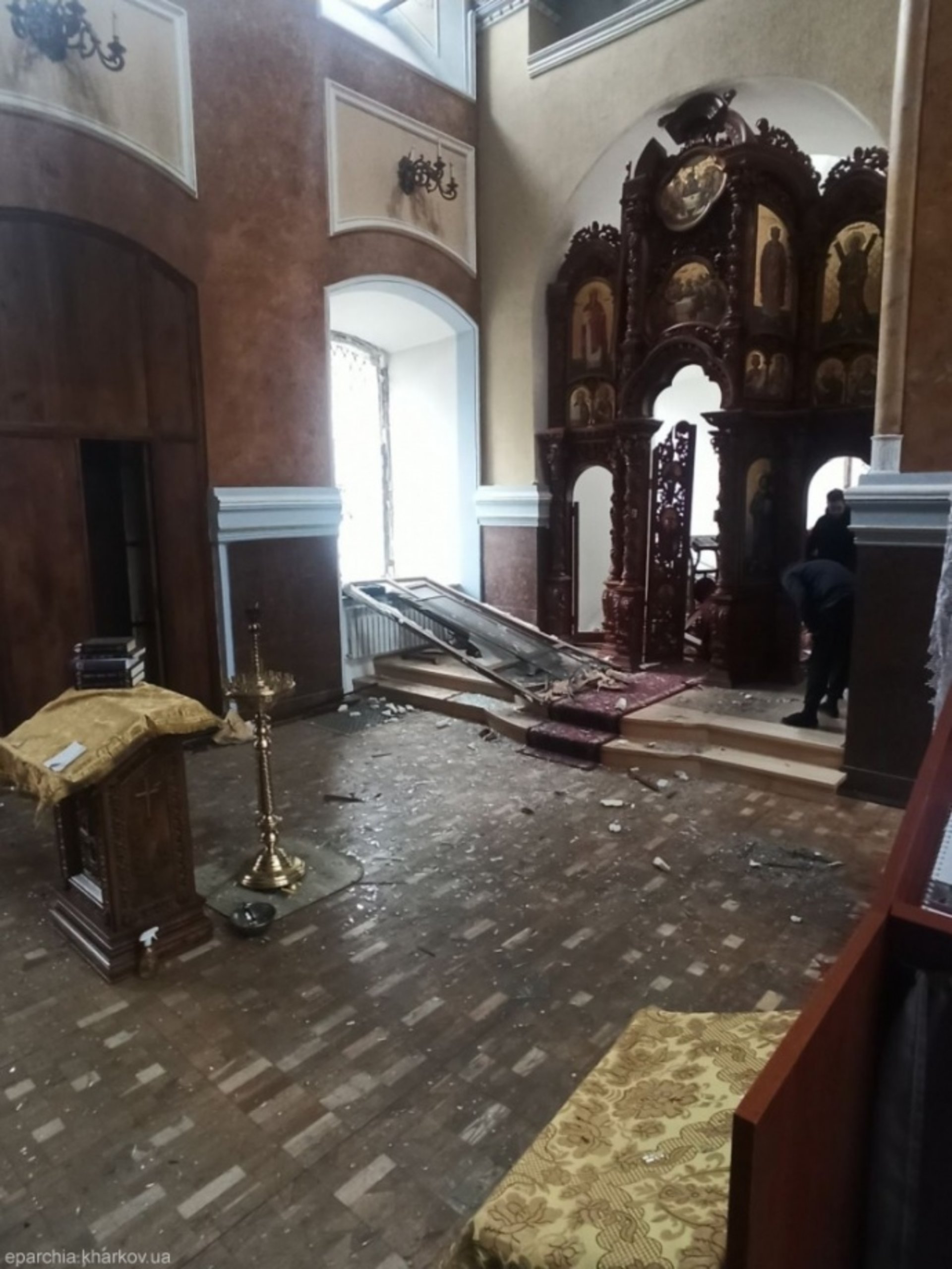 Під час обстрілів у центрі Харкова пошкоджено Свято-Успенський собор