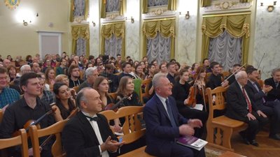 На Львівщині стартував перший міжнародний конкурс скрипалів Мирослава Скорика