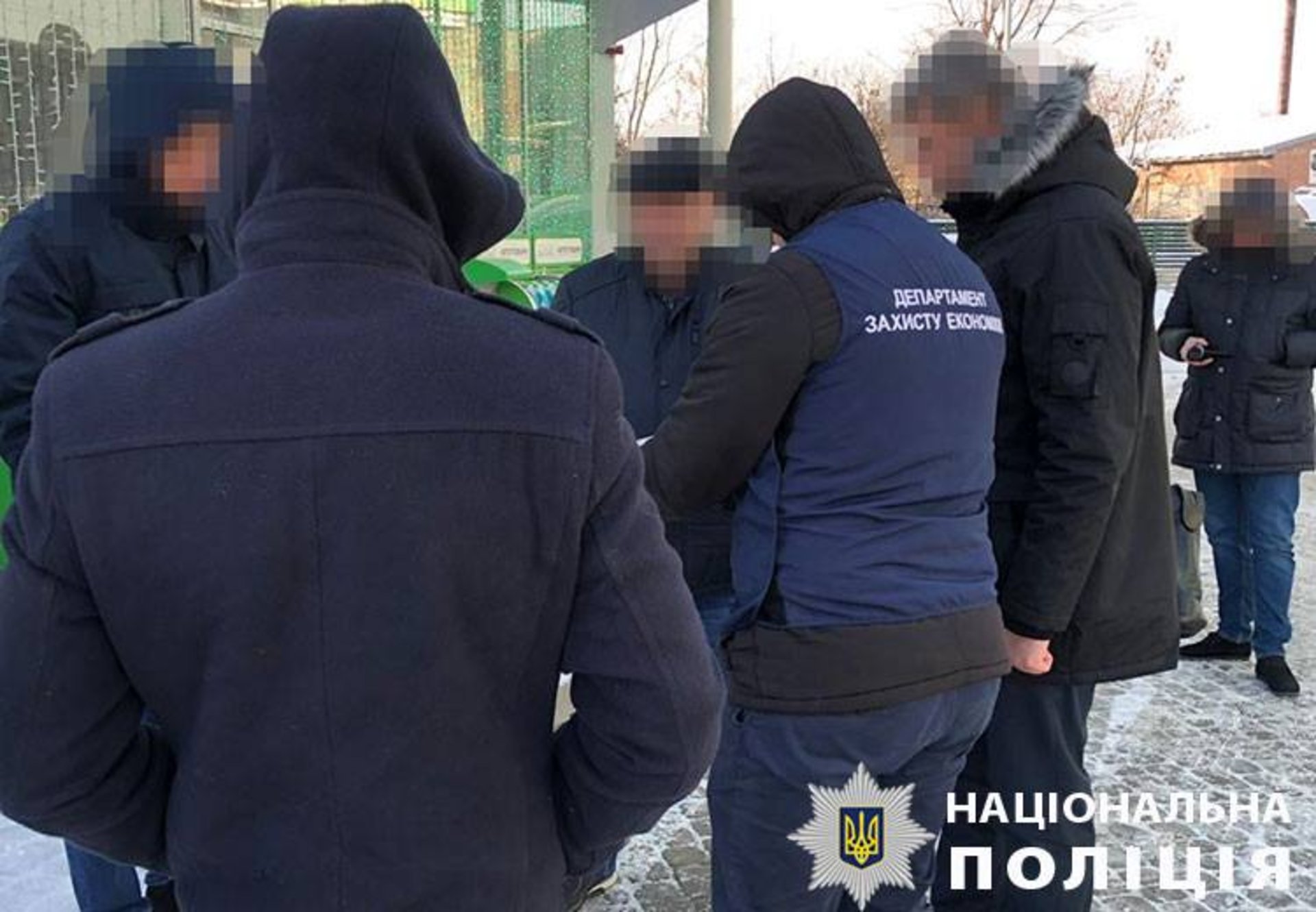 У Львові на хабарі у 1 500 доларів США затримали лісничого