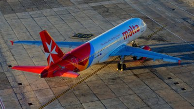 Air Malta звільнить 84% пілотів і бортпровідників