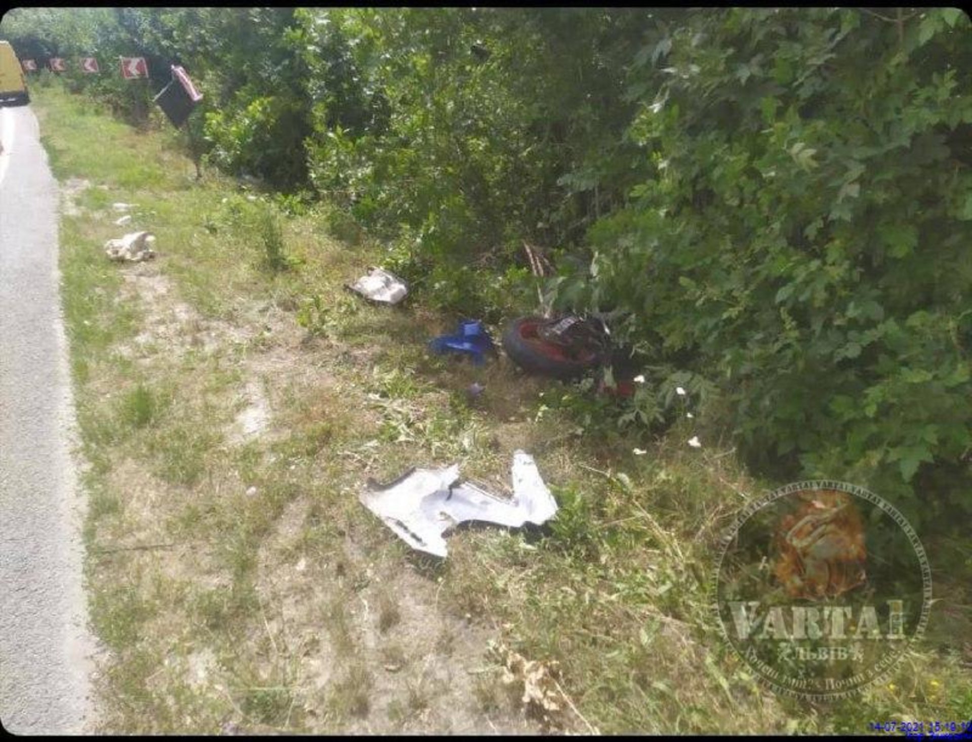 На трасі "Львів - Луцьк" мотоцикліст злетів з траси