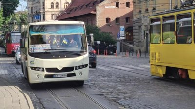 У Львові автобус №57 змінив кінцеву зупинку