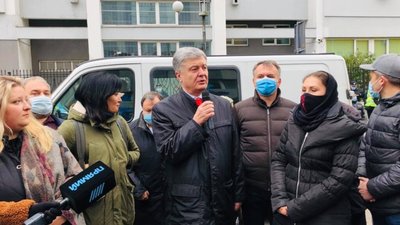Синютка впреться плугом і розв’язуватиме усі проблеми львів’ян, - Порошенко