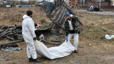 По розстріляних дівчатах та жінках їздили танками, - Маркушин