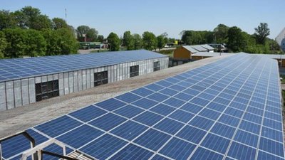 На Львівщині відкрили потужну дахову сонячну електростанцію