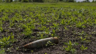 Жданов розповів, на скільки кілометрів розлітаються уламки від снарядів після артобстрілів
