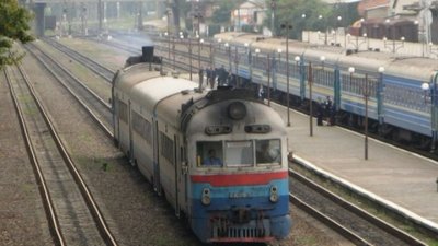 Поїзд «Львів – Ходорів» два дні не курсуватиме