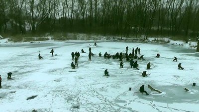 У Трускавці рибалок виганятимуть з озера