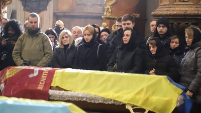 Львівщина провела в останній путь Героїв українсько-російської війни (ФОТО)